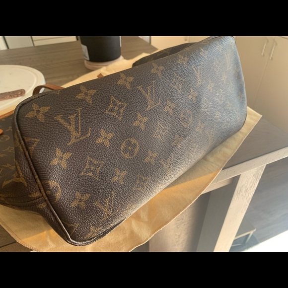 Authentic Louis Vuitton Never-full MM - Picture 10 of 11